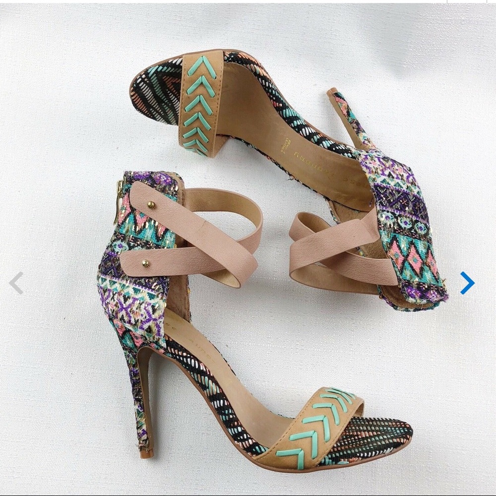 Chinese Laundry Levita style heels 7.5